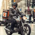 Qual seguradora faz seguro para motoboy? Descubra opções